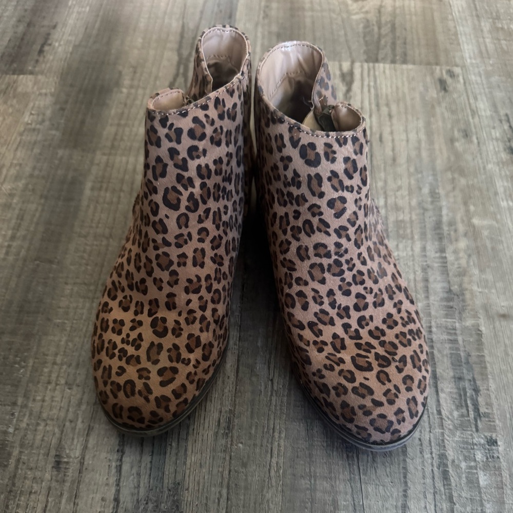 Cat & Jack Brown Leopard Ankle Booties